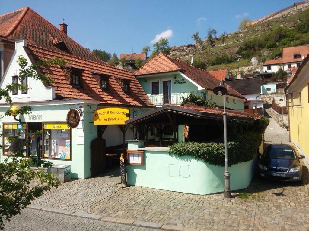 Český Krumlov Penzion Ve Dvorku מראה חיצוני תמונה